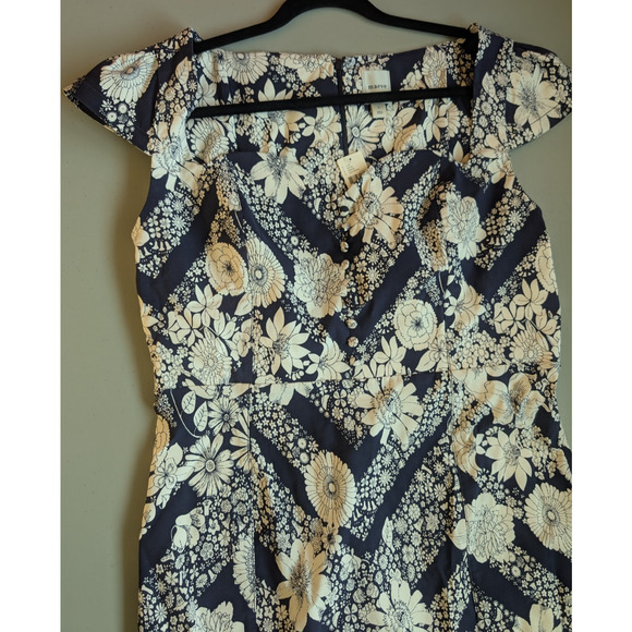 NWT Maeve The Cecily Fit & Flare Sweetheart Floral Dress Size L Navy #8G505 - Picture 4 of 10